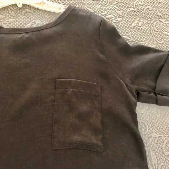 MOD REF women’s black top, split side seam, Size M.  NWOT. - Picture 4 of 7